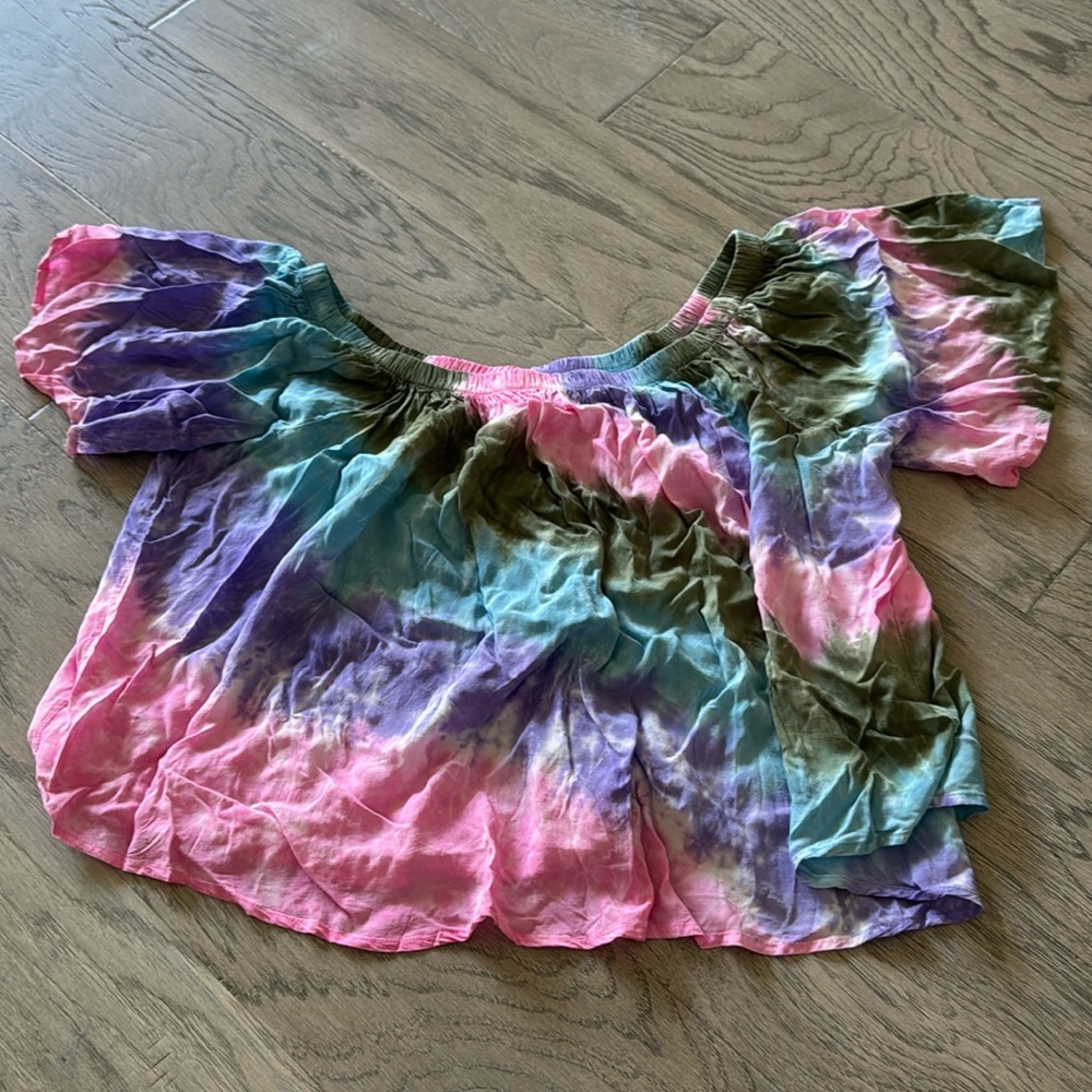 Forever 21 tie dye off the shoulder crop top